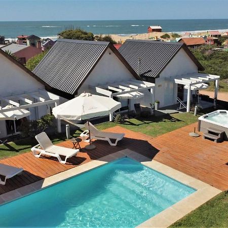 Kanaloah Lodge & Cabins Punta Del Diablo Extérieur photo