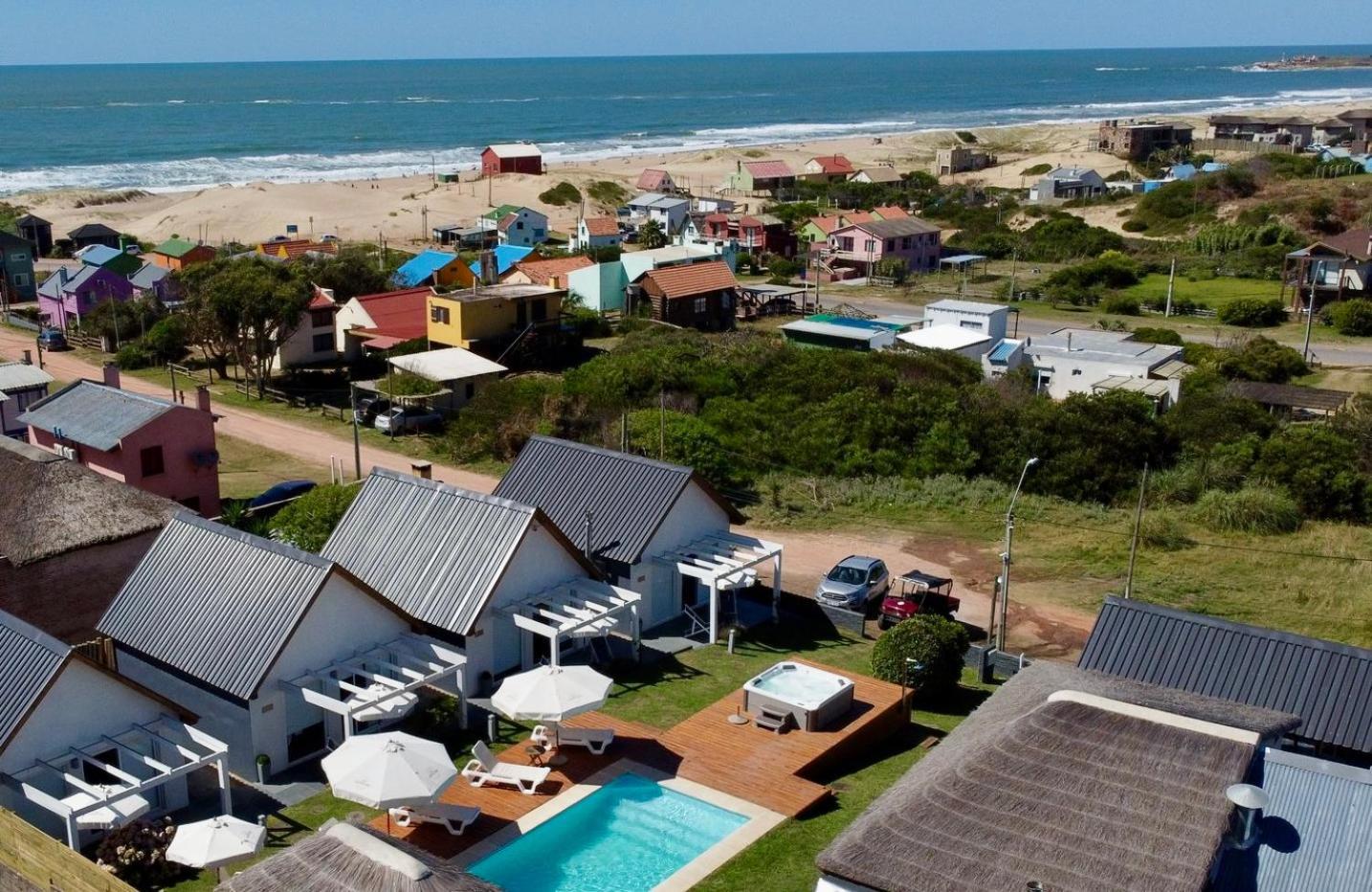 Kanaloah Lodge & Cabins Punta Del Diablo Extérieur photo